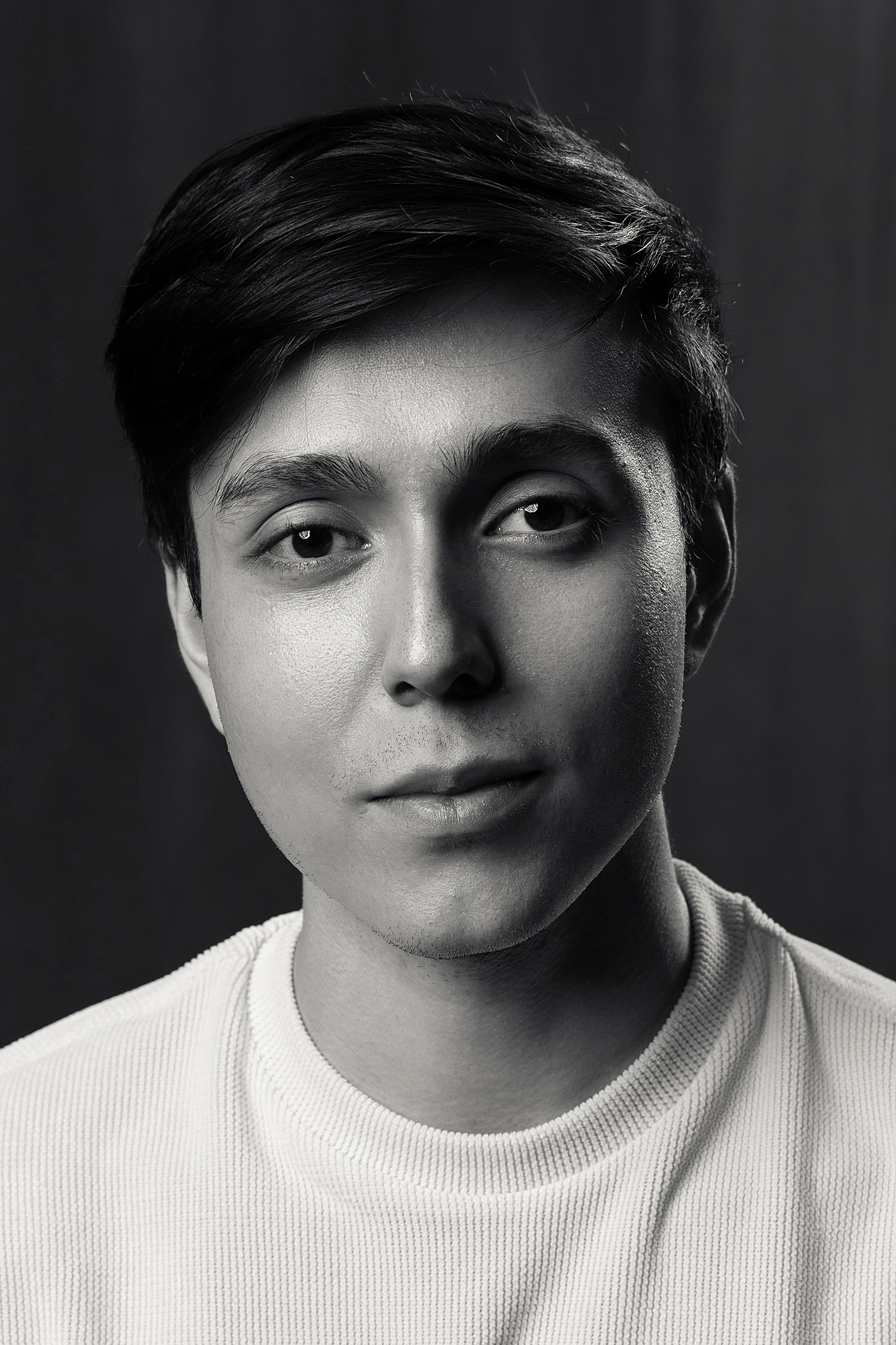 Искандар Сардор